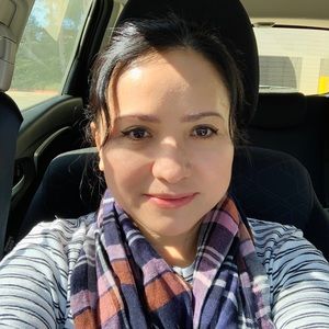 Meet your Posher, Julie